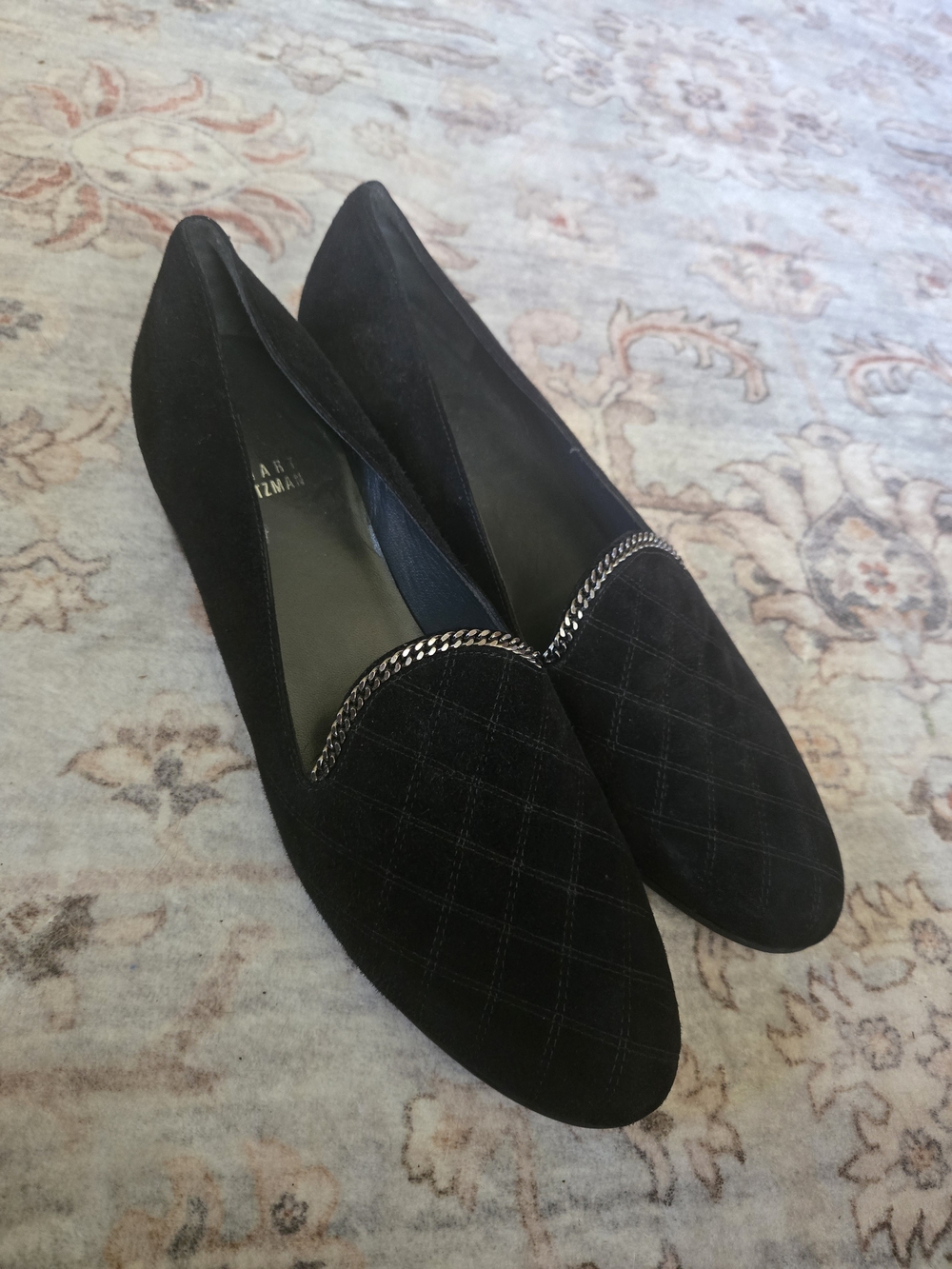 Stuart Weitzman Hallmark Chain Loafer Black Suade Quilted Slip-On, Chic, 9.5